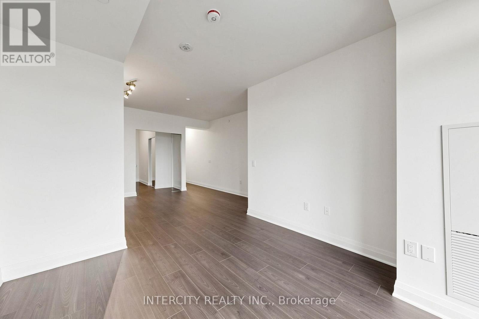 616 - 700 Sheppard Avenue W, Toronto, Ontario  M3H 0G5 - Photo 6 - C13444688