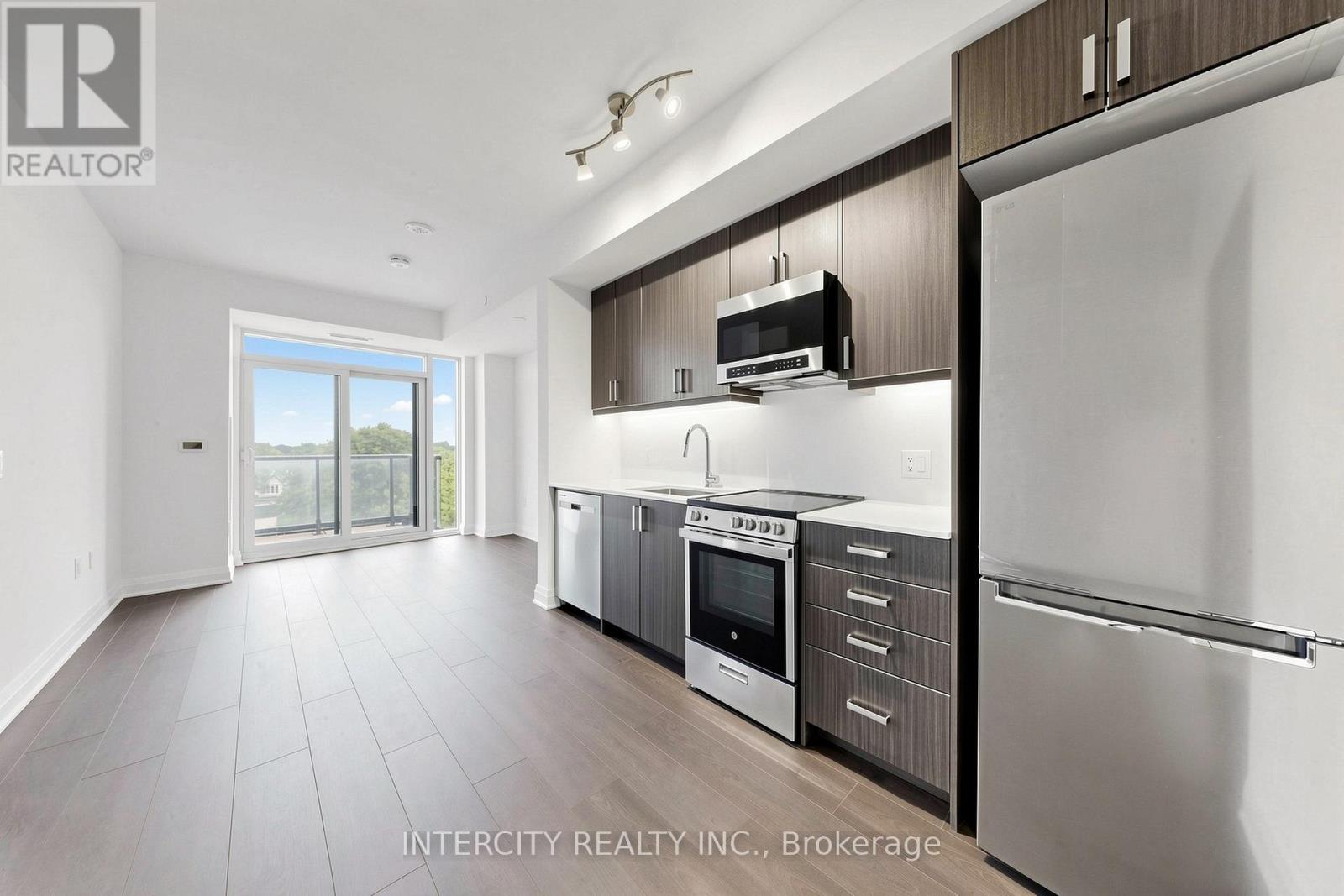 616 - 700 Sheppard Avenue W, Toronto, Ontario  M3H 0G5 - Photo 8 - C13444688
