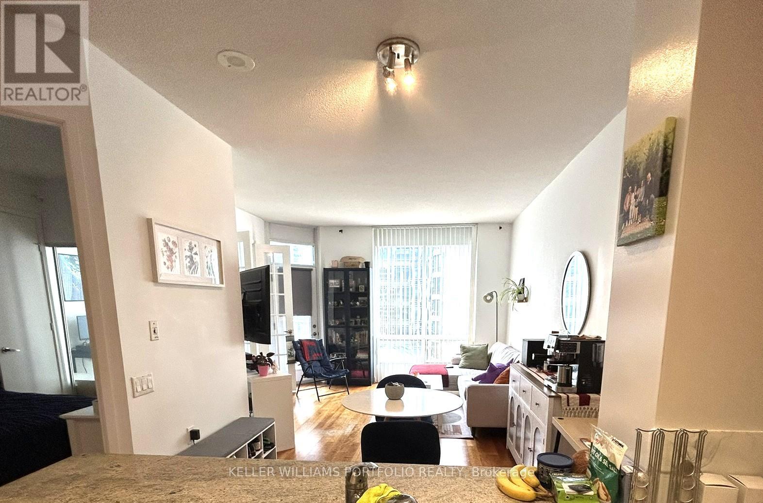 1512 - 85 Bloor Street E, Toronto, Ontario  M4W 3Y1 - Photo 11 - C13444718