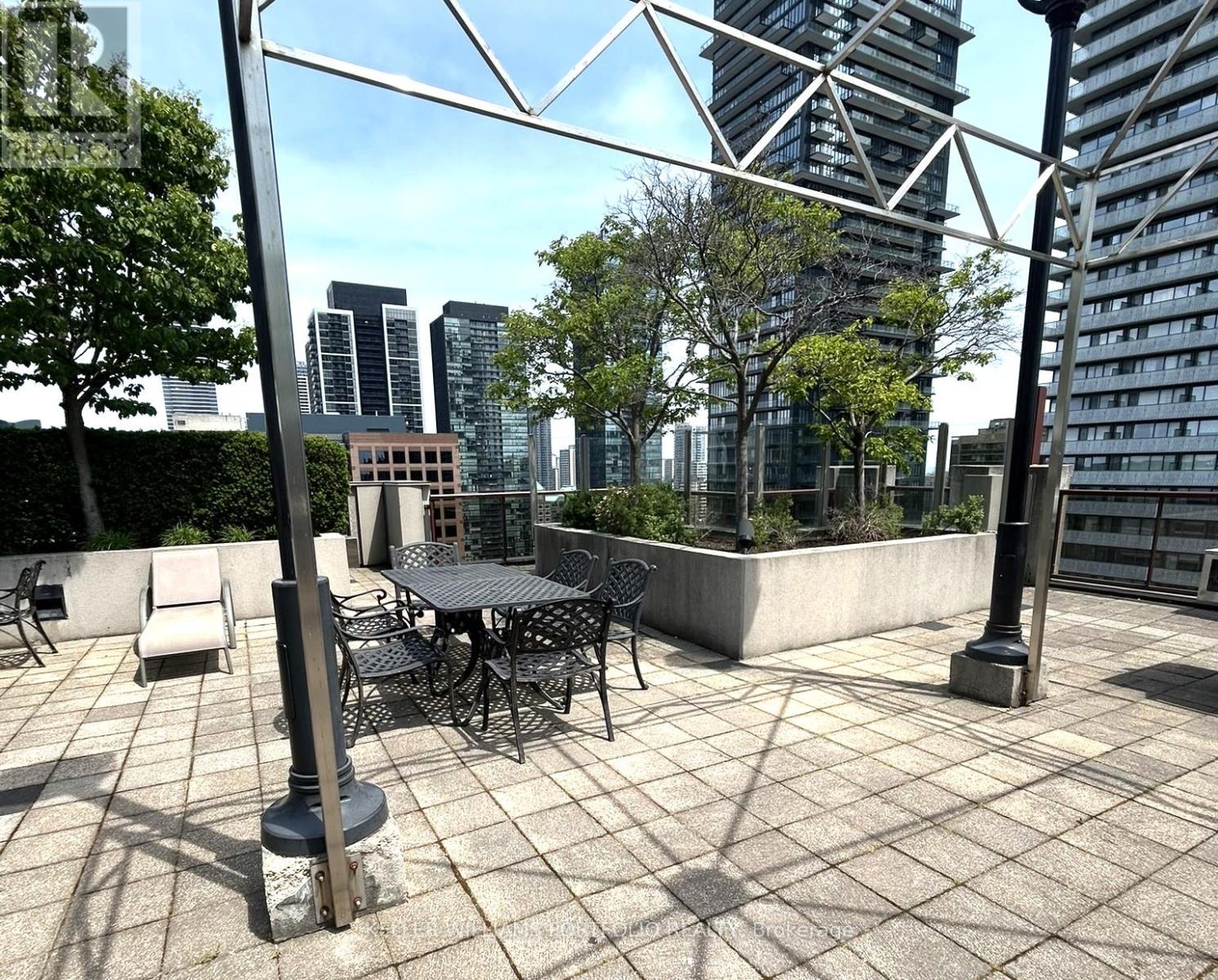 1512 - 85 Bloor Street E, Toronto, Ontario  M4W 3Y1 - Photo 16 - C13444718