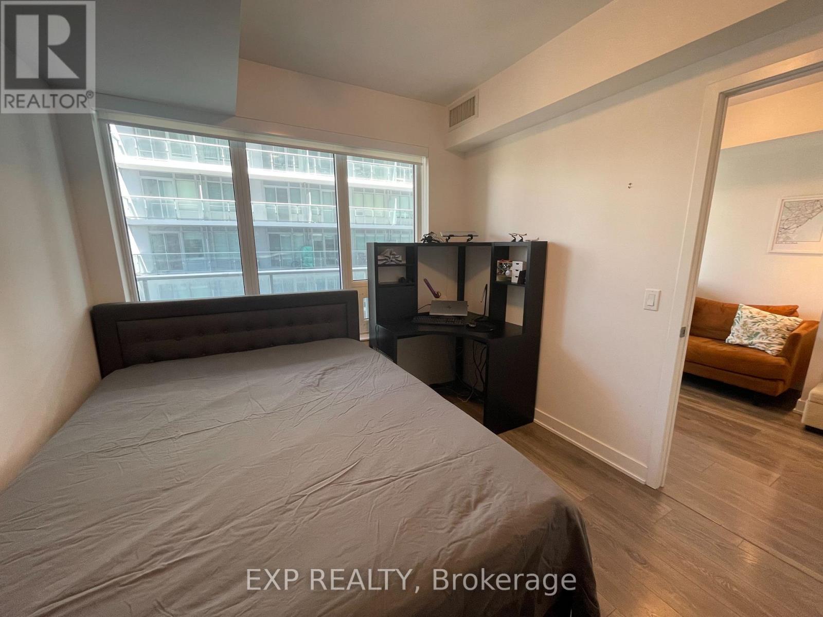 2015 - 195 Redpath Avenue, Toronto, Ontario  M4P 0E4 - Photo 15 - C13444776