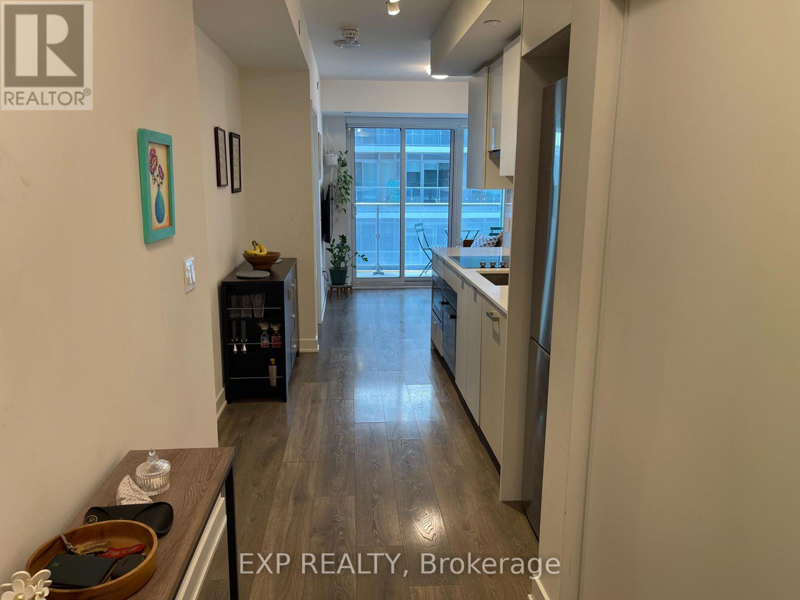 2015 - 195 Redpath Avenue, Toronto, Ontario  M4P 0E4 - Photo 2 - C13444776