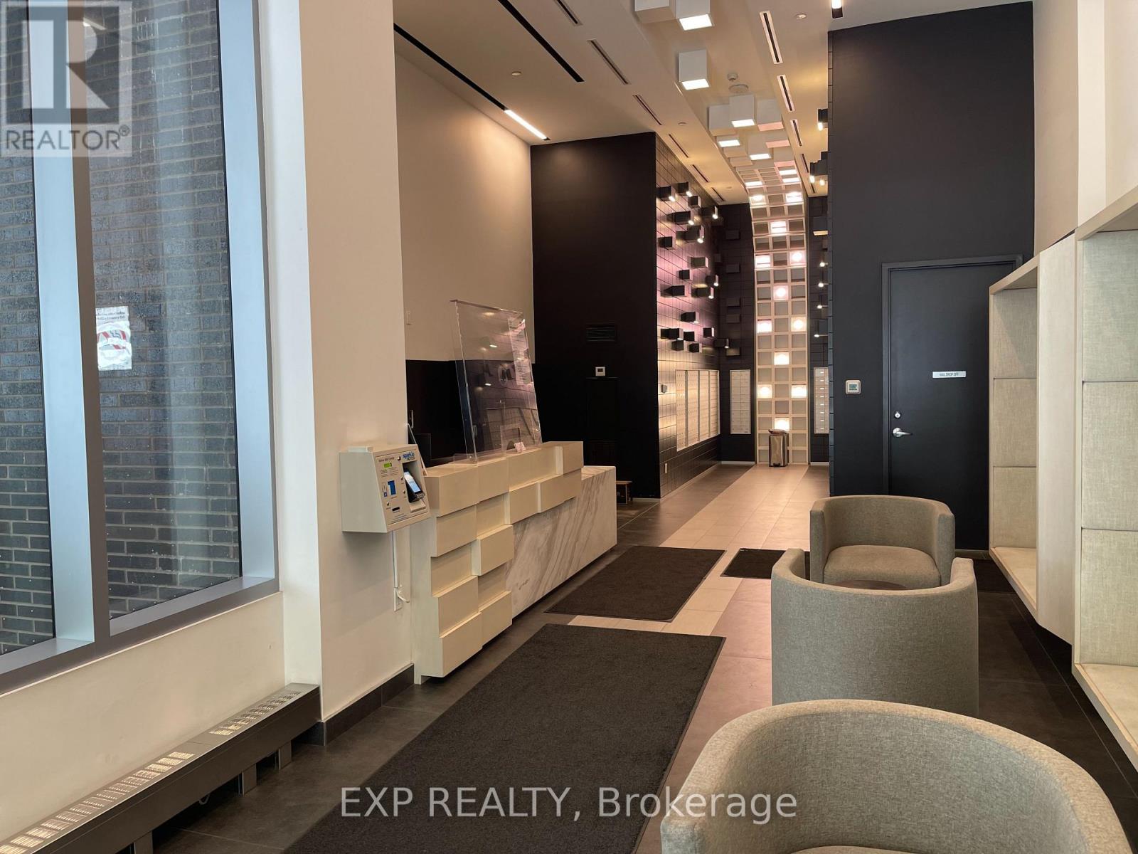 2015 - 195 Redpath Avenue, Toronto, Ontario  M4P 0E4 - Photo 31 - C13444776