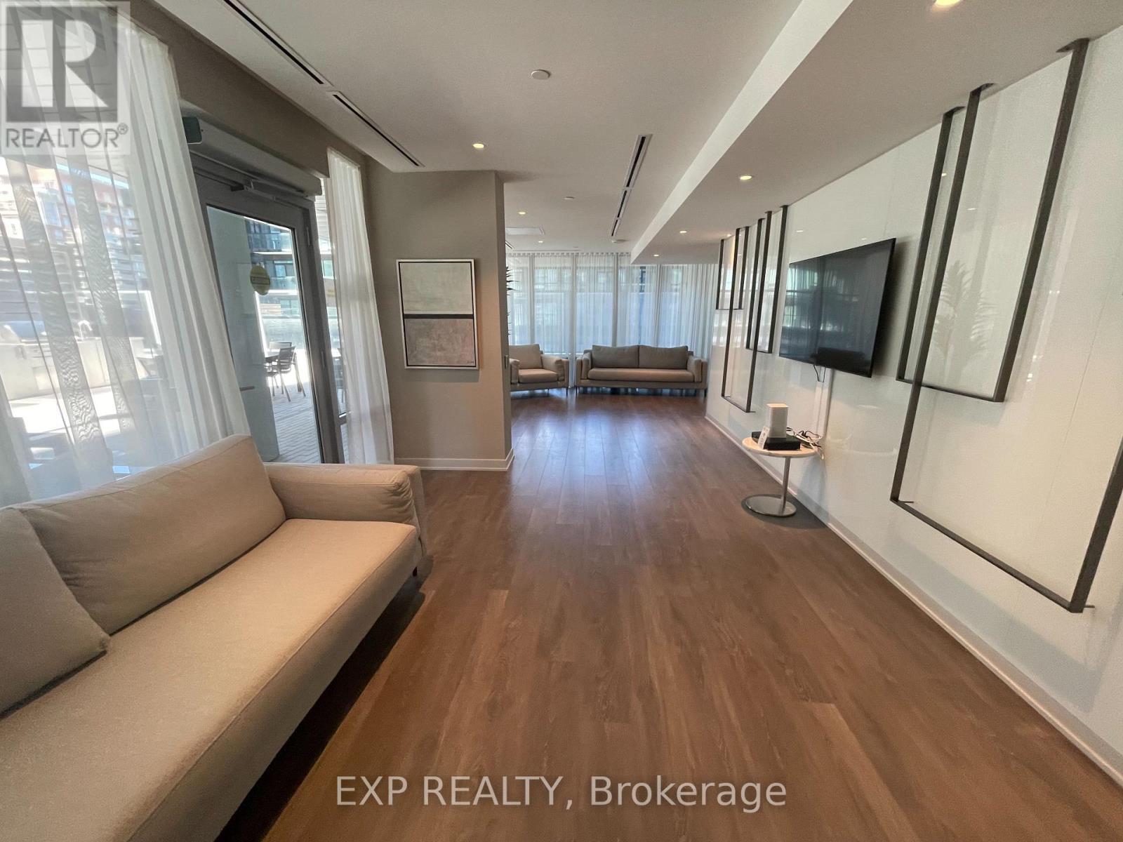 2015 - 195 Redpath Avenue, Toronto, Ontario  M4P 0E4 - Photo 35 - C13444776