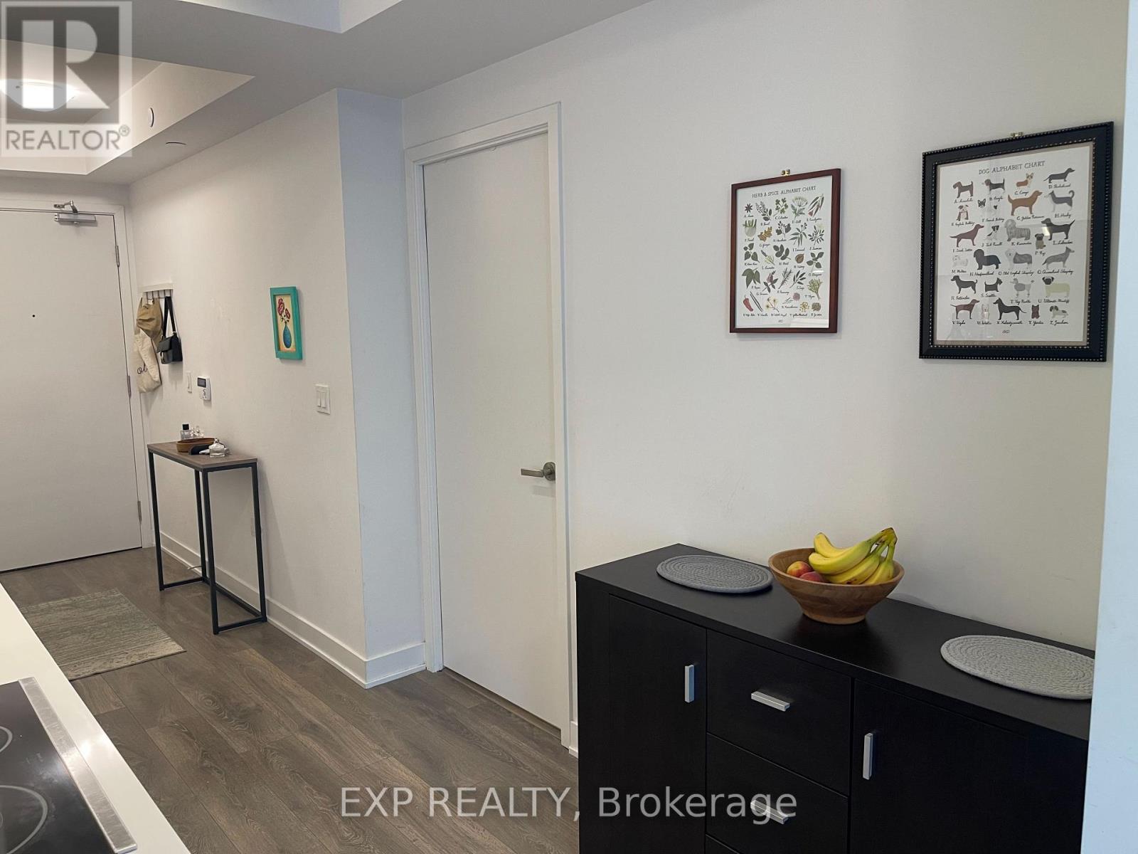 2015 - 195 Redpath Avenue, Toronto, Ontario  M4P 0E4 - Photo 7 - C13444776