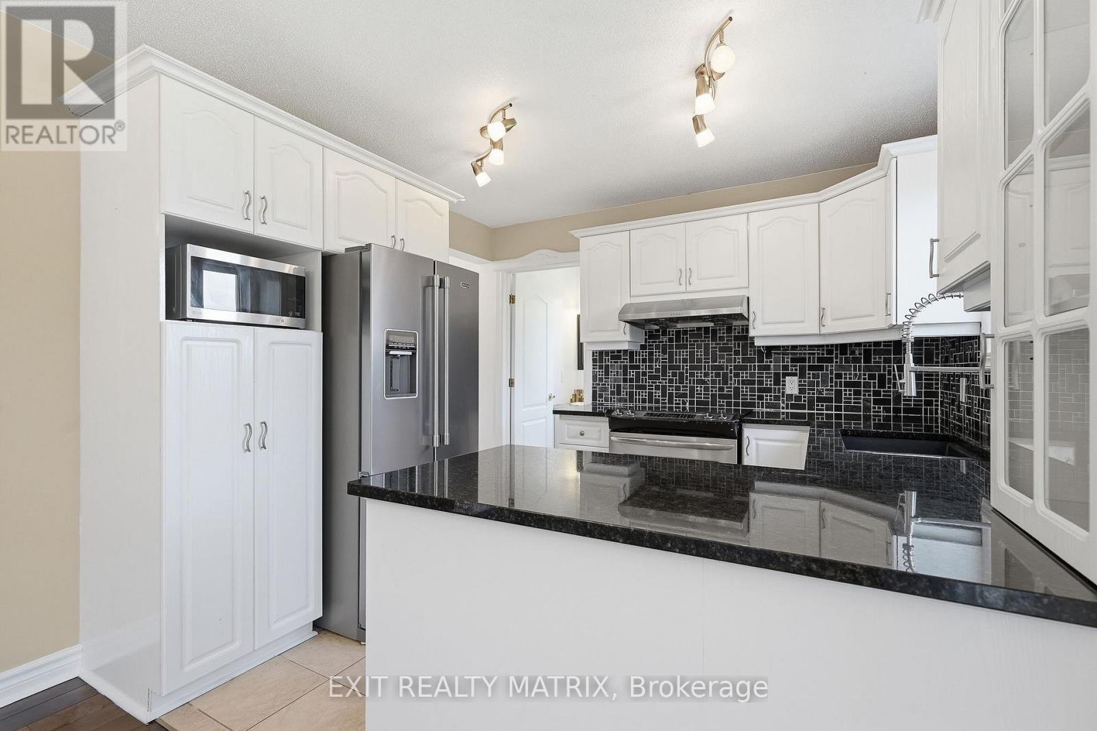 871 Pilon Street, Hawkesbury, Ontario  K6A 3P8 - Photo 9 - X13445274