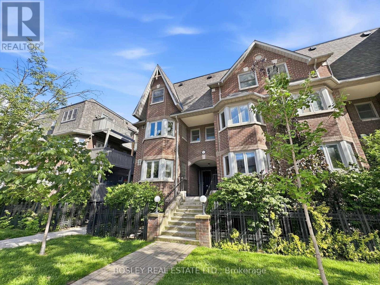 B - 889 ADELAIDE STREET W, Toronto, Ontario