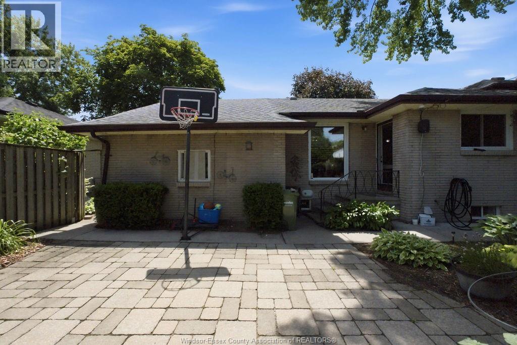 3410 Avondale Avenue, Windsor, Ontario N9E 1X7 - Photo 36 - 26014055