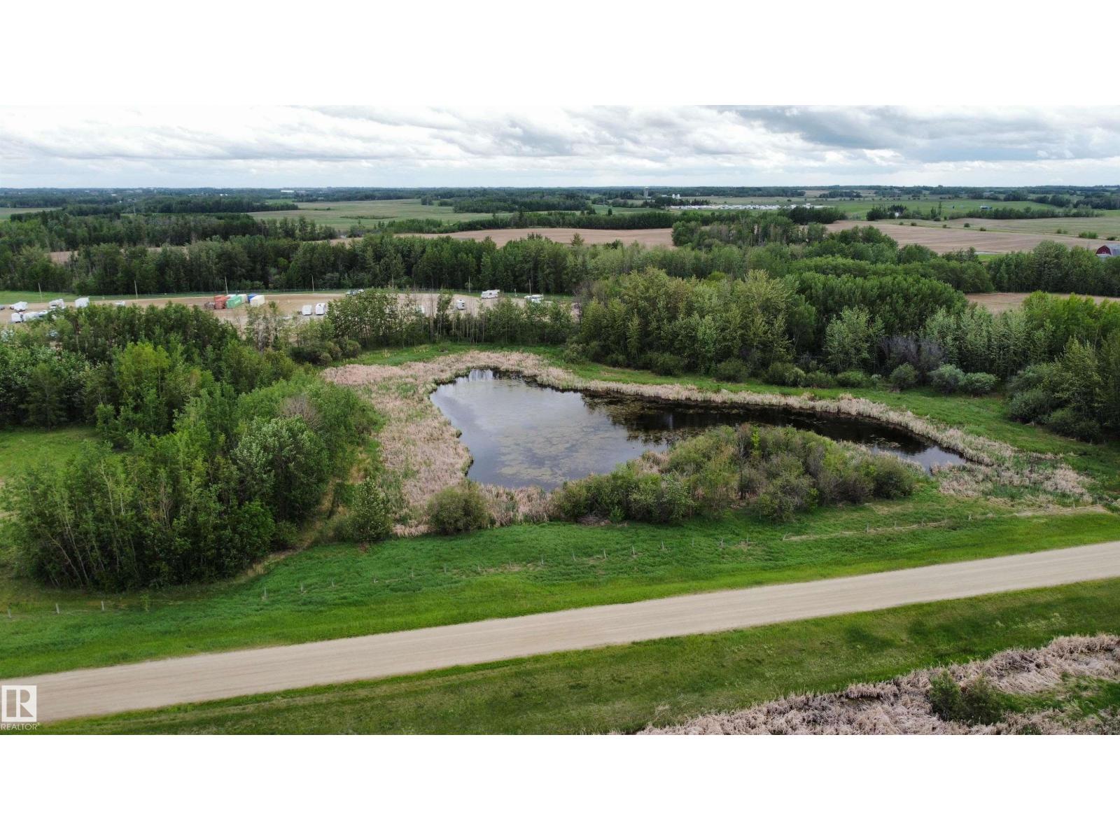 1021 Township Rd 532, Rural Parkland County, Alberta  T7Z 1R1 - Photo 8 - E4493529