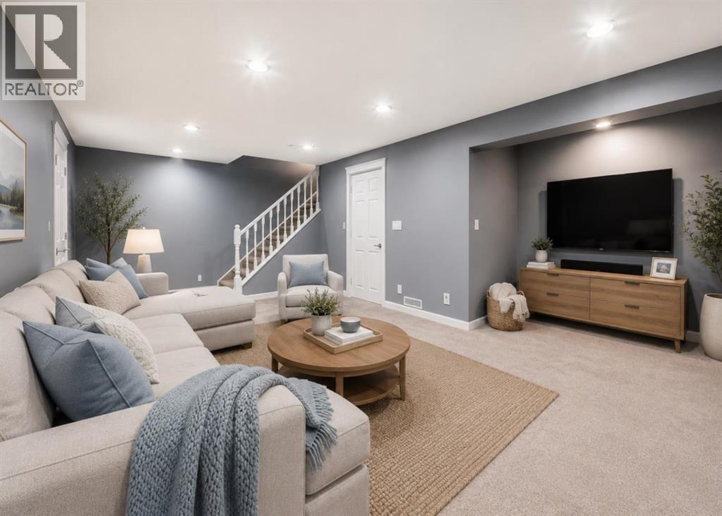 572 Point Mckay Grove NW, Calgary, Alberta  t3b 5c5 - Photo 13 - A2320544