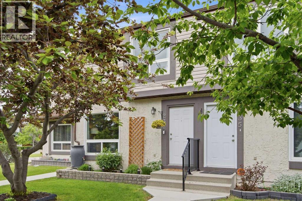 237 Deerpoint Lane SE, Calgary, Alberta