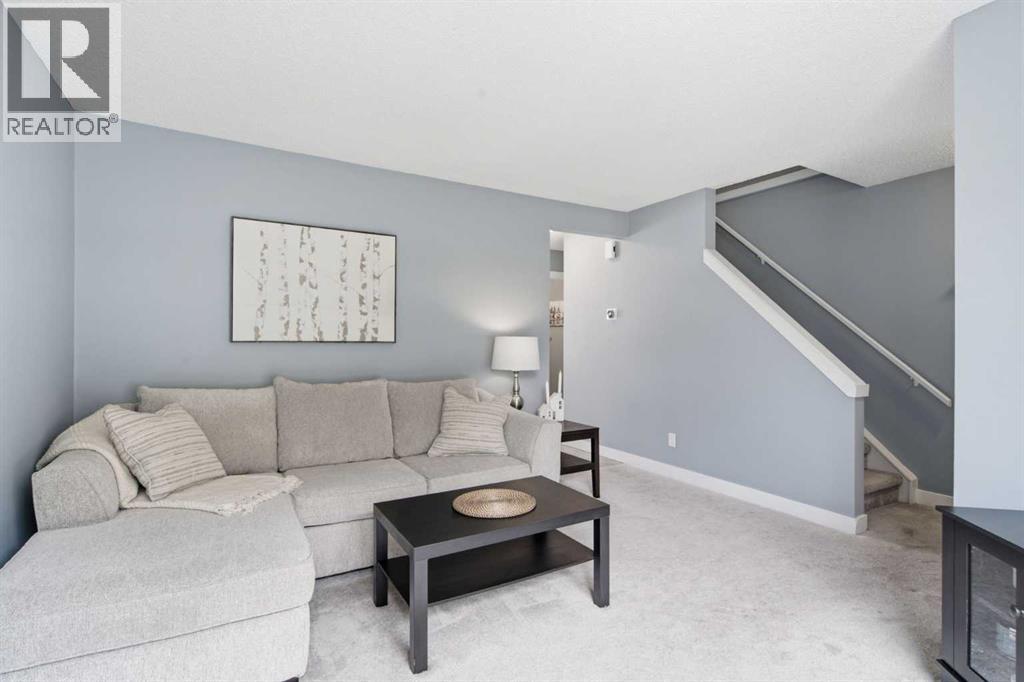 237 Deerpoint Lane Se, Calgary, Alberta  T2J 6M6 - Photo 10 - A2320995