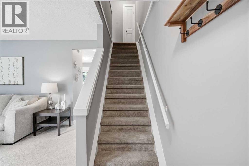 237 Deerpoint Lane Se, Calgary, Alberta  T2J 6M6 - Photo 16 - A2320995