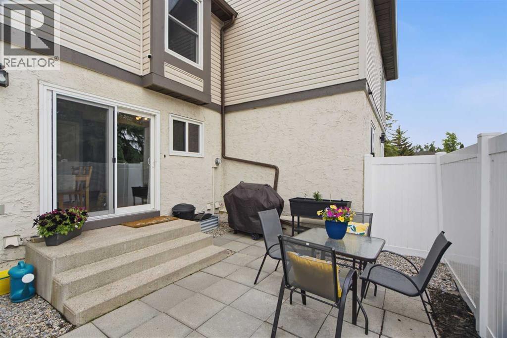 237 Deerpoint Lane Se, Calgary, Alberta  T2J 6M6 - Photo 33 - A2320995