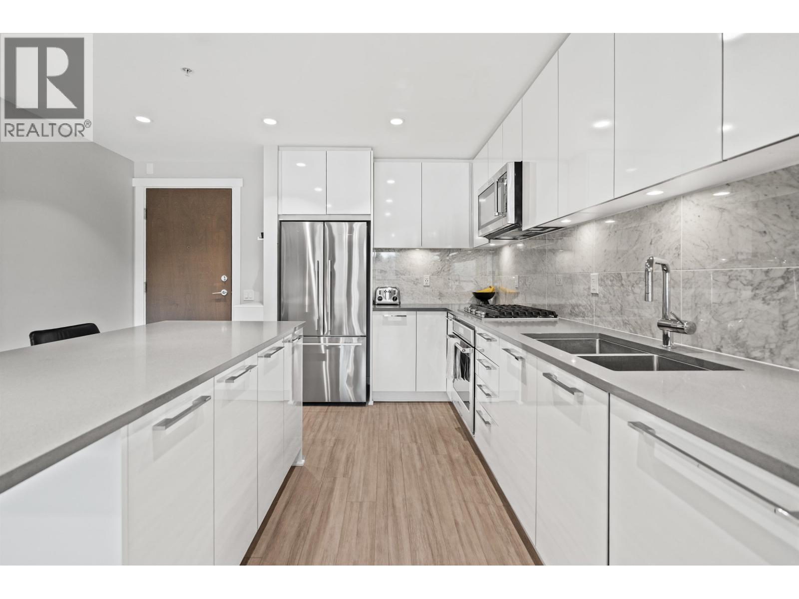 315 2651 Library Lane, North Vancouver, British Columbia  V7J 0C1 - Photo 6 - R3135766