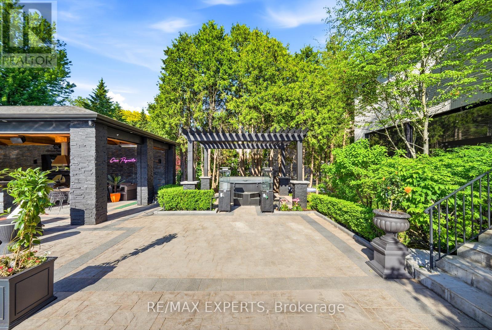 82 Westwood Lane, Richmond Hill (South Richvale), Ontario  L4C 6Y2 - Photo 40 - N13444848