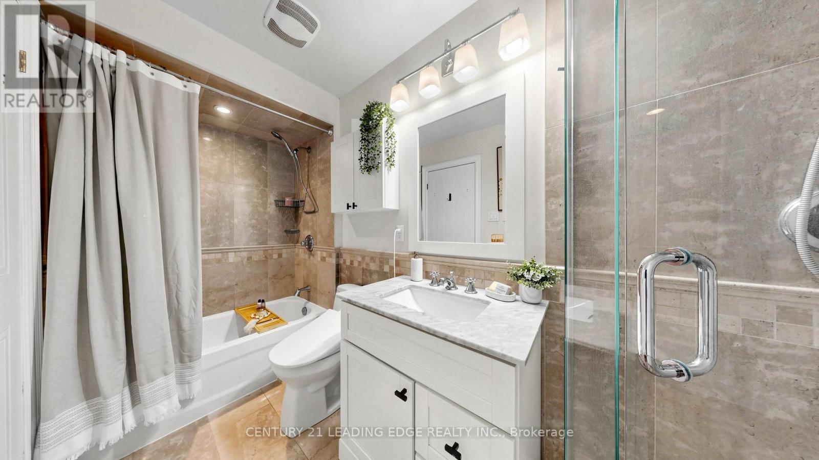 205 Park Drive, Whitchurch-Stouffville, Ontario  L4A 1J8 - Photo 25 - N13444880