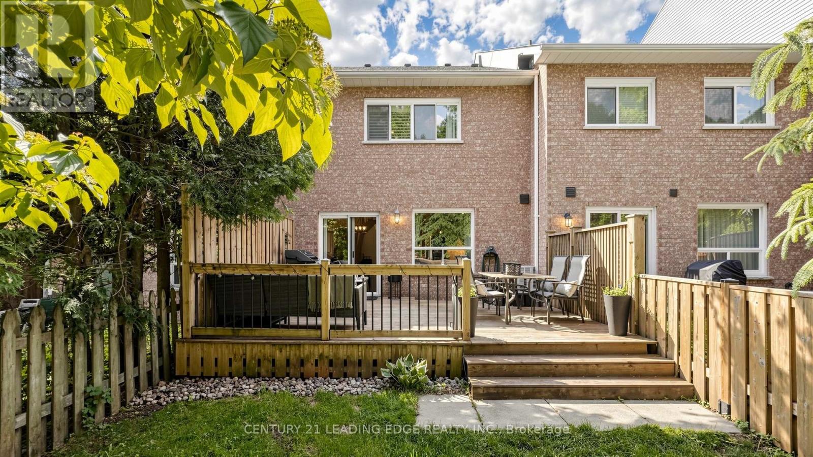 205 Park Drive, Whitchurch-Stouffville, Ontario  L4A 1J8 - Photo 40 - N13444880