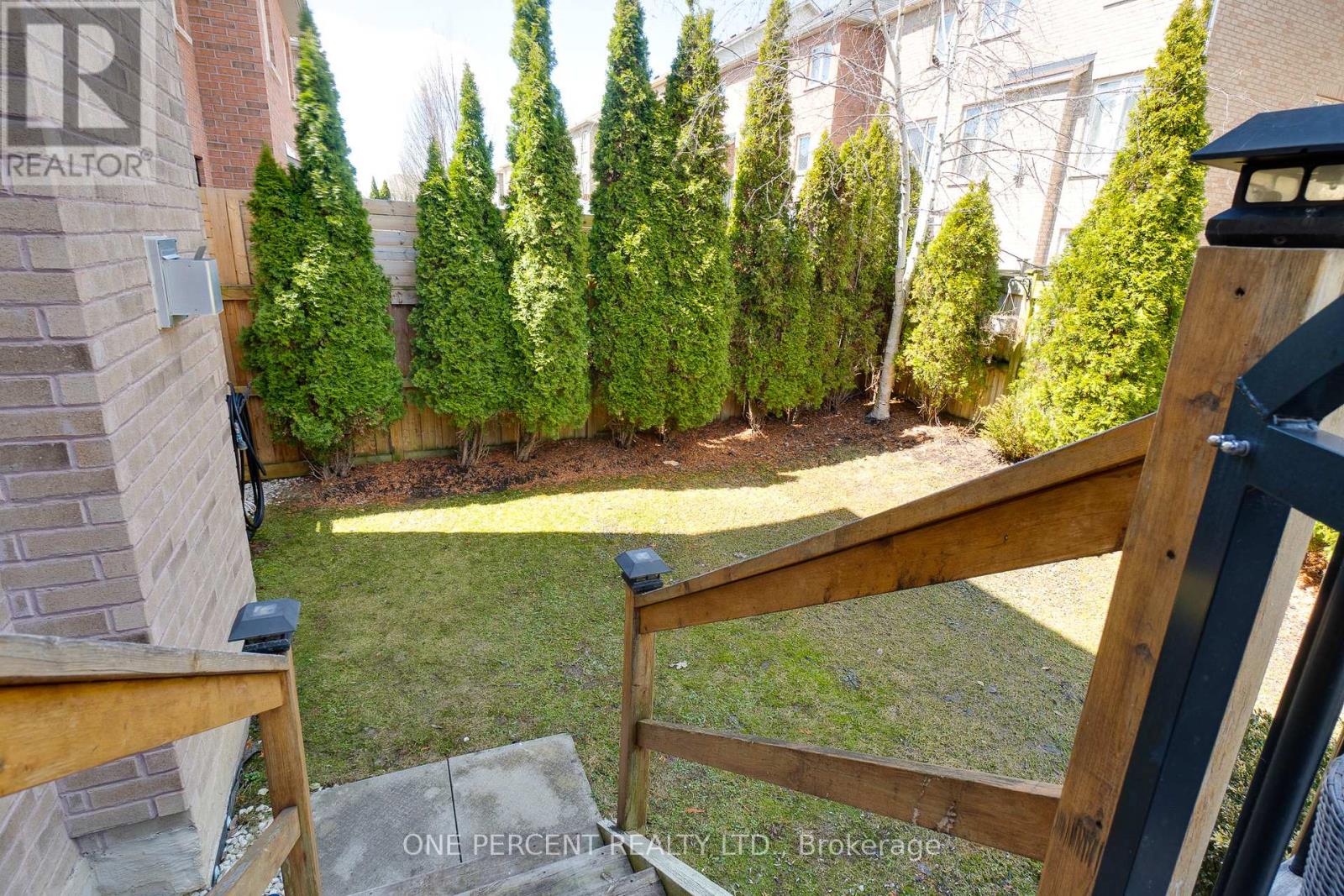 38 Bowkett Drive, Richmond Hill, Ontario  L4E 0J7 - Photo 15 - N13444892