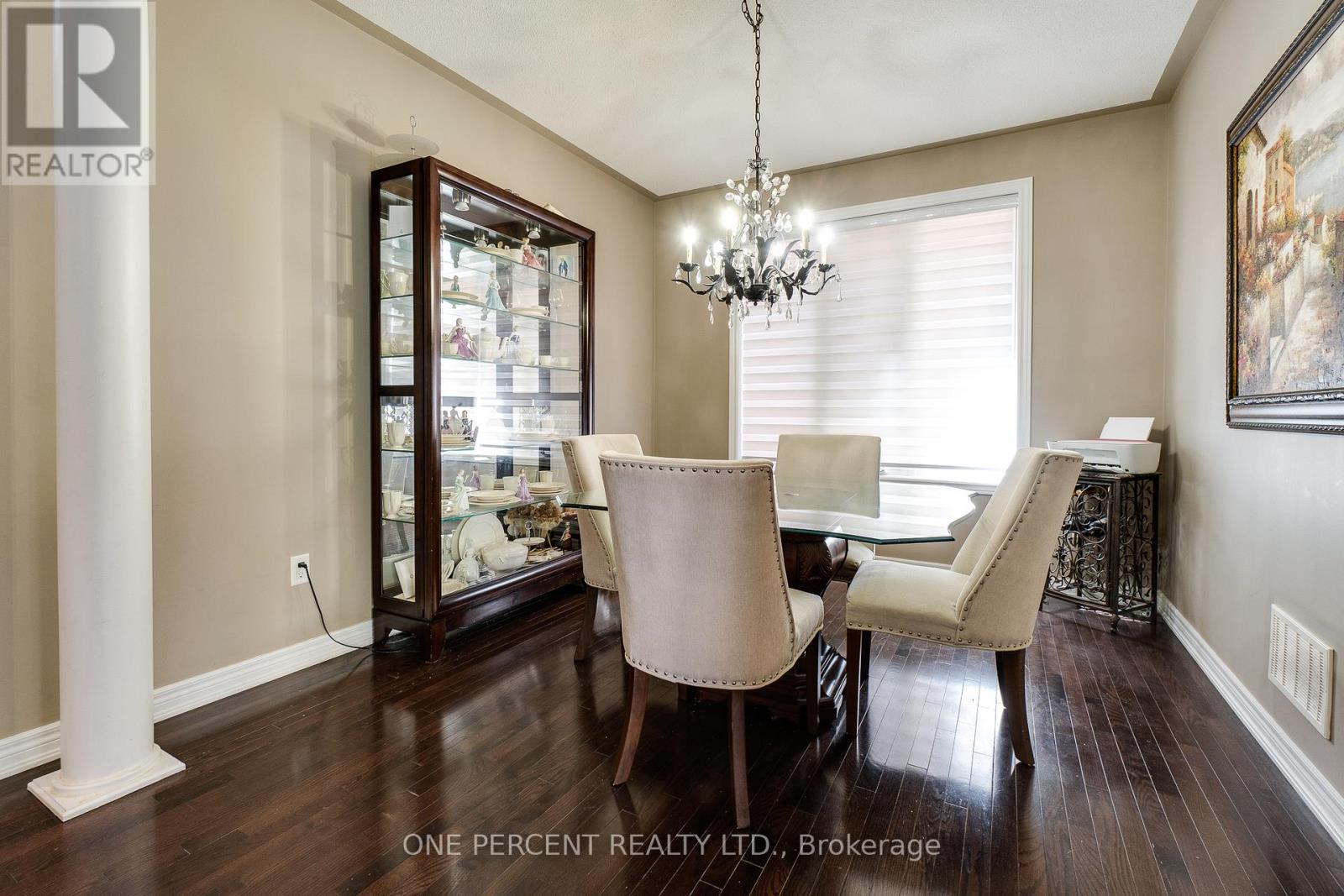 38 Bowkett Drive, Richmond Hill, Ontario  L4E 0J7 - Photo 8 - N13444892