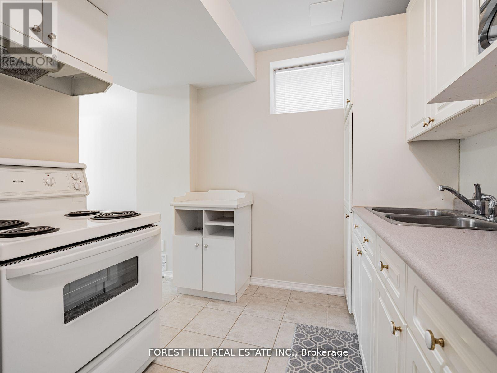 614 Mcbean Avenue N, Newmarket, Ontario  L3X 2L5 - Photo 31 - N13444952
