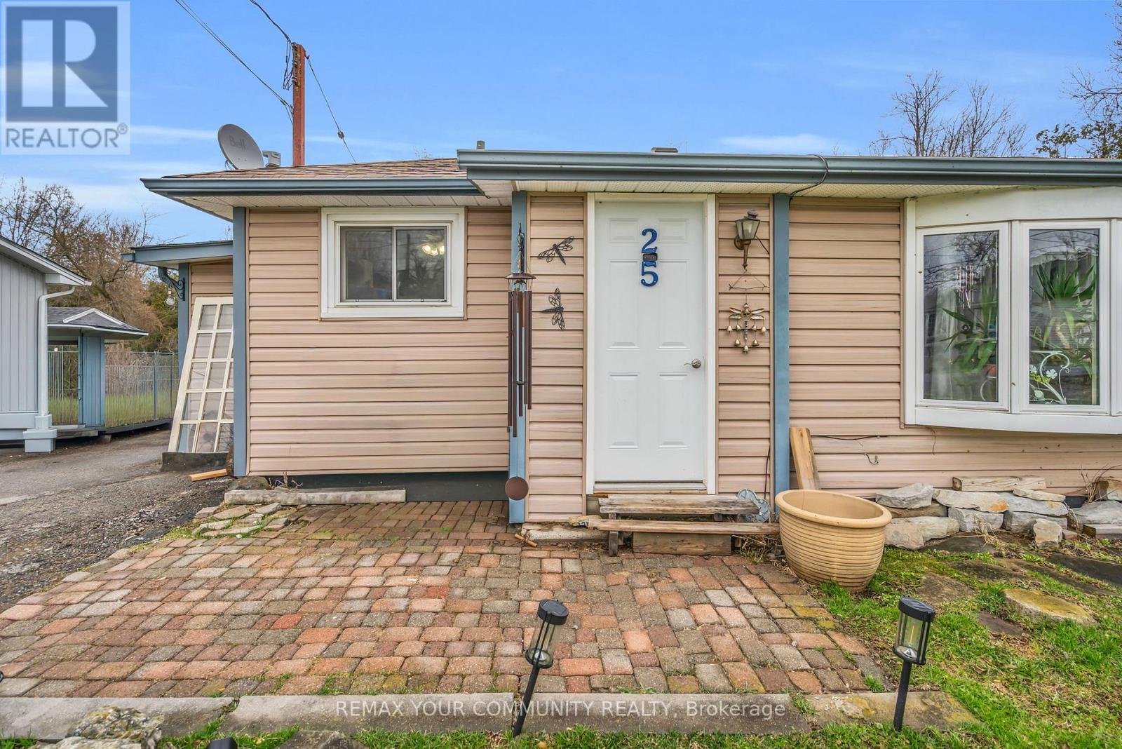 25 Grew Boulevard, Georgina, Ontario L0E 1L0 - Photo 4 - N13445006