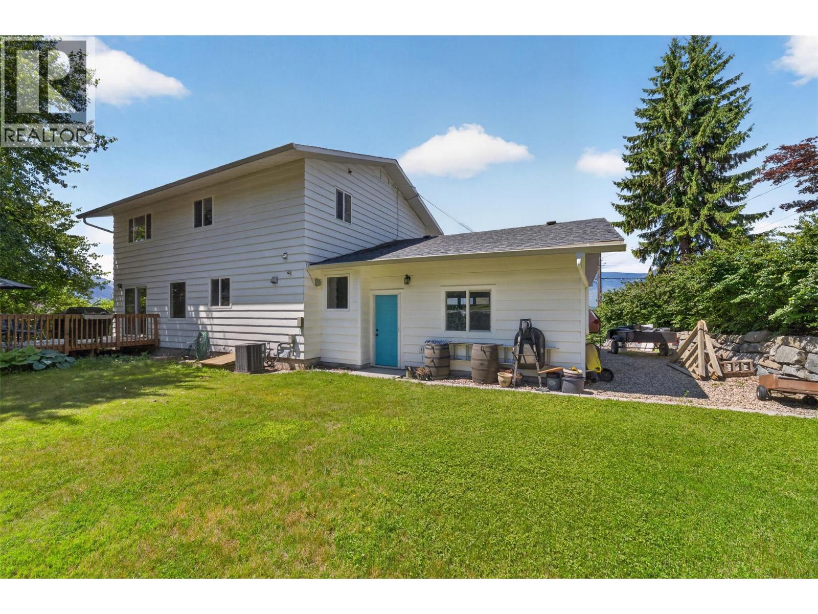 2460 23 Street NE, Salmon Arm, British Columbia  V1E 3Y4 - Photo 44 - 10391388
