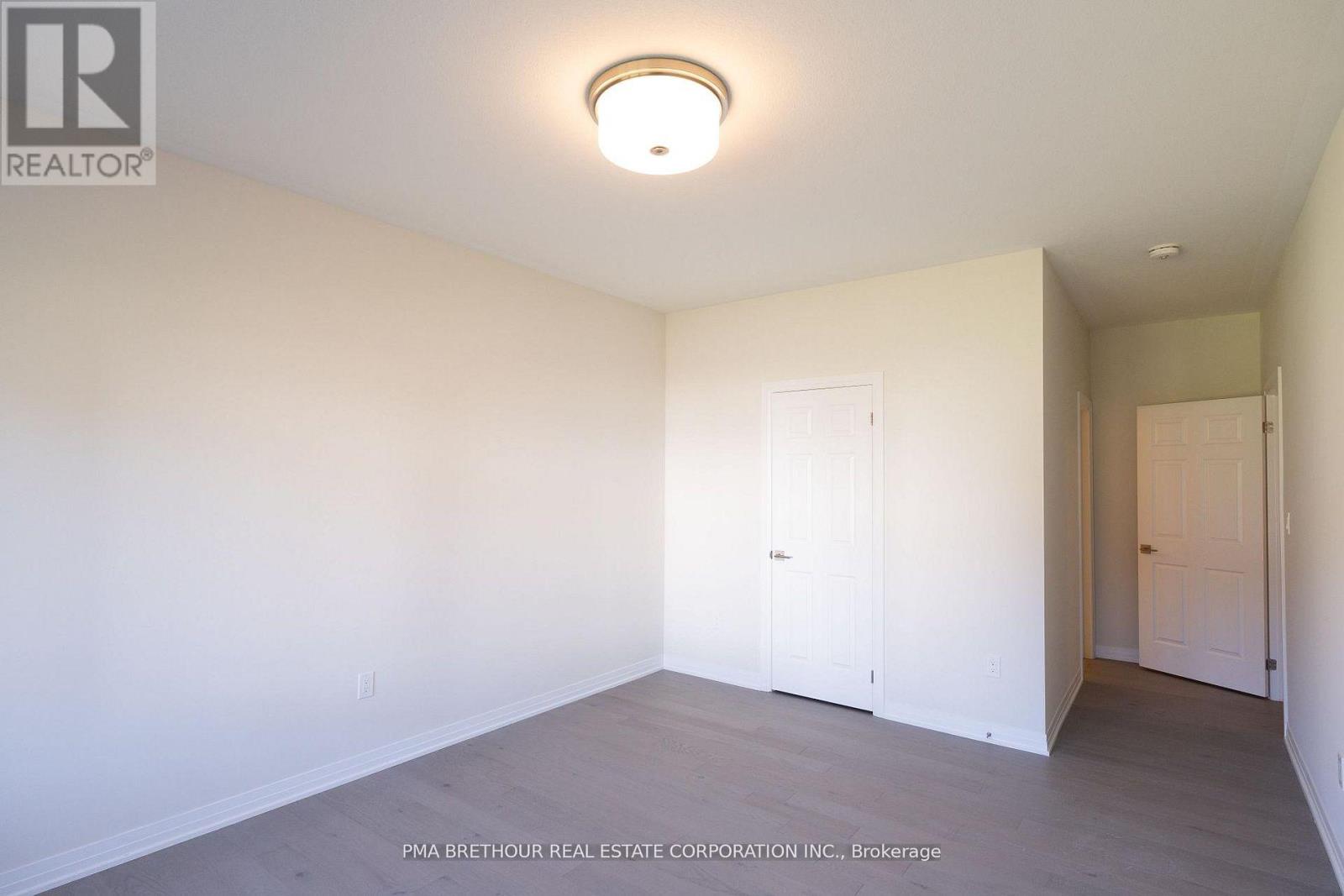 3164 Searidge Street, Severn (West Shore), Ontario  L3V 0Y4 - Photo 6 - S13444820