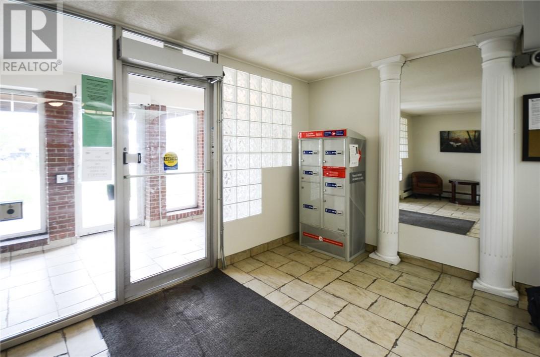 851 Queenston Road Unit# 601, Hamilton, Ontario  L8G 1B4 - Photo 17 - 2128555