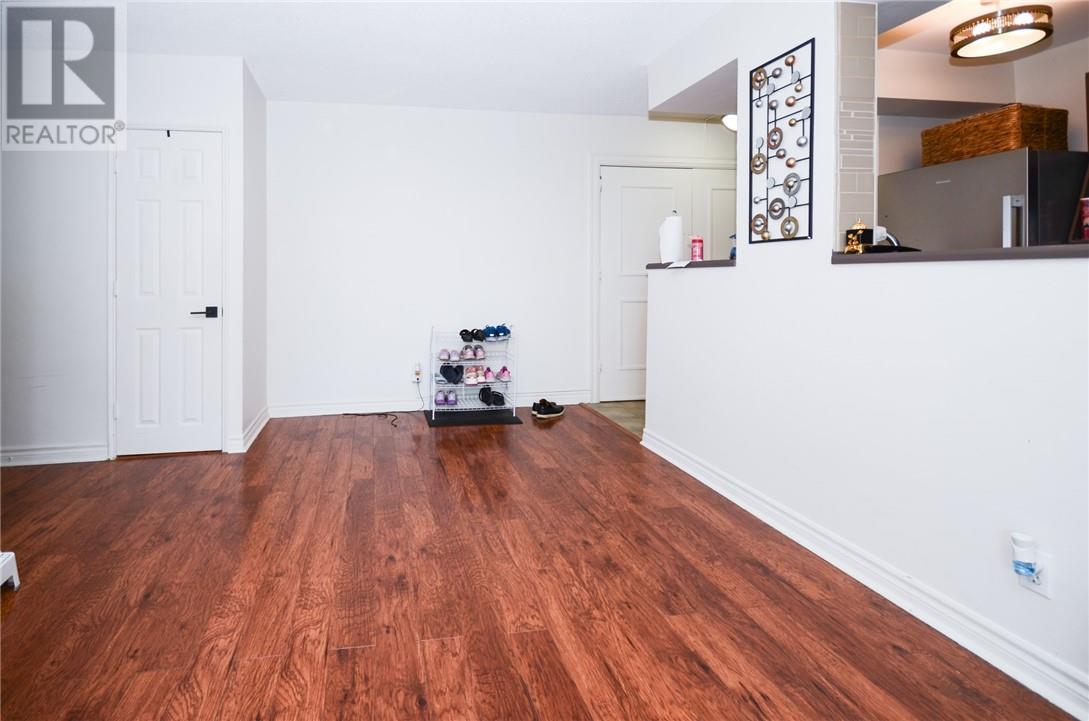 851 Queenston Road Unit# 601, Hamilton, Ontario  L8G 1B4 - Photo 6 - 2128555