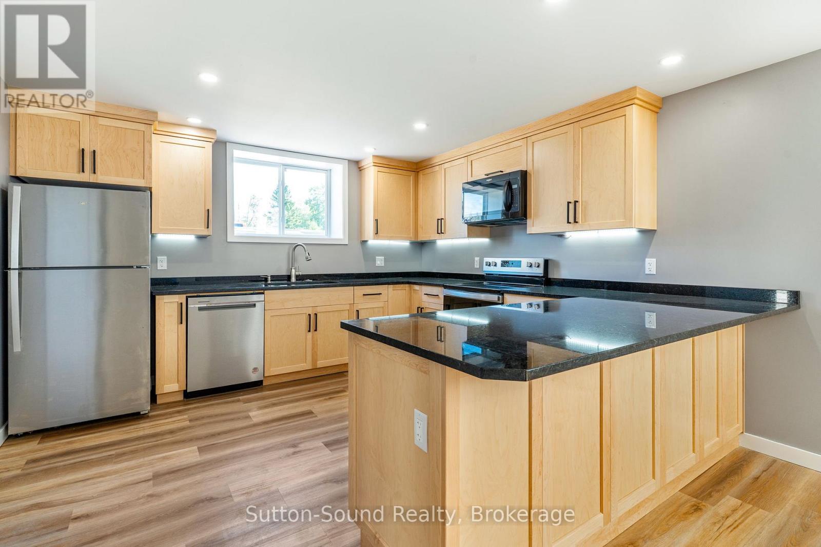 Lower - 486 Dawson Street, South Bruce Peninsula, Ontario  N0H 2T0 - Photo 10 - X13445140