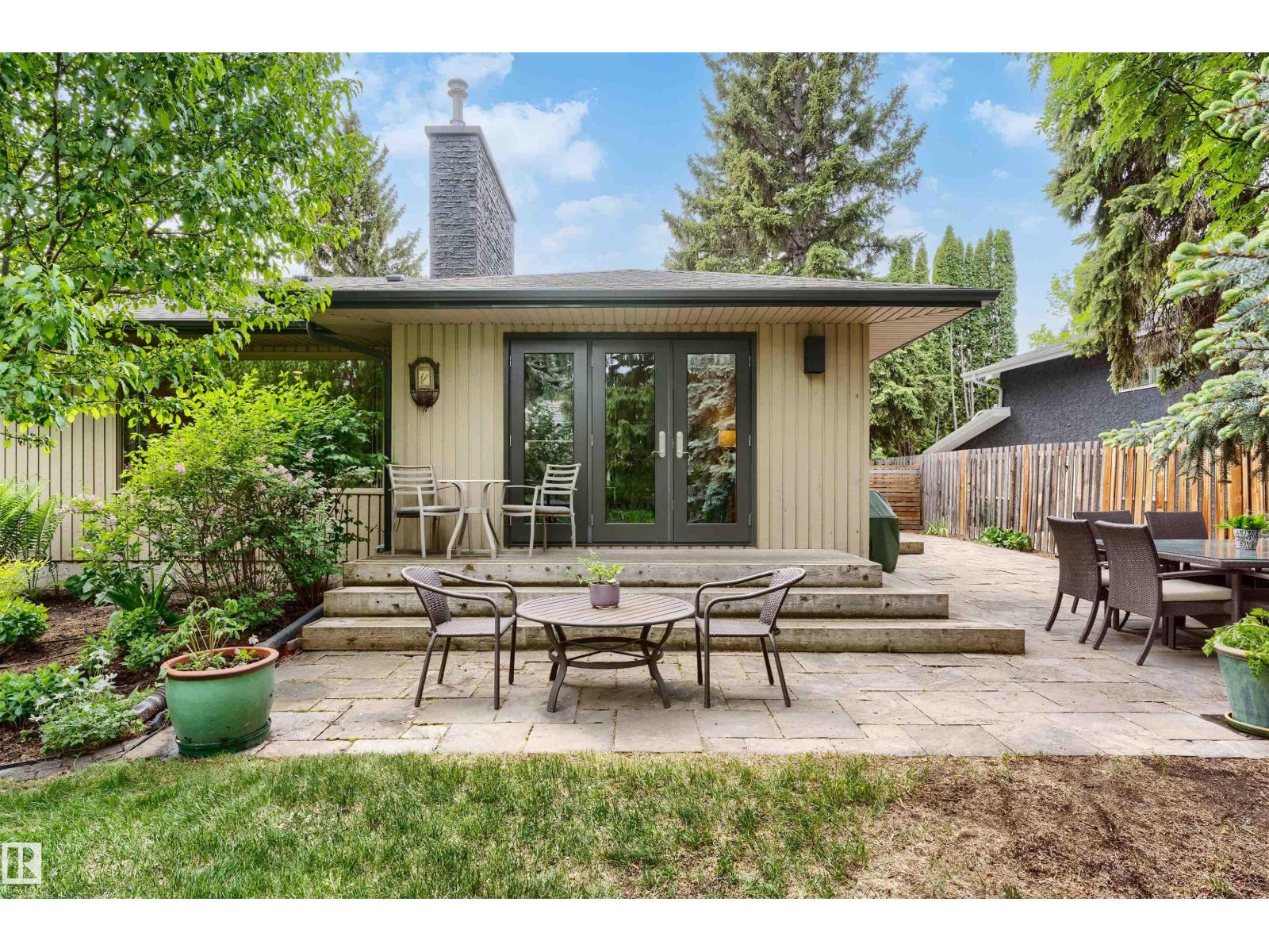 16 Quesnell Rd Nw, Edmonton, Alberta  T5R 5N2 - Photo 48 - E4493752