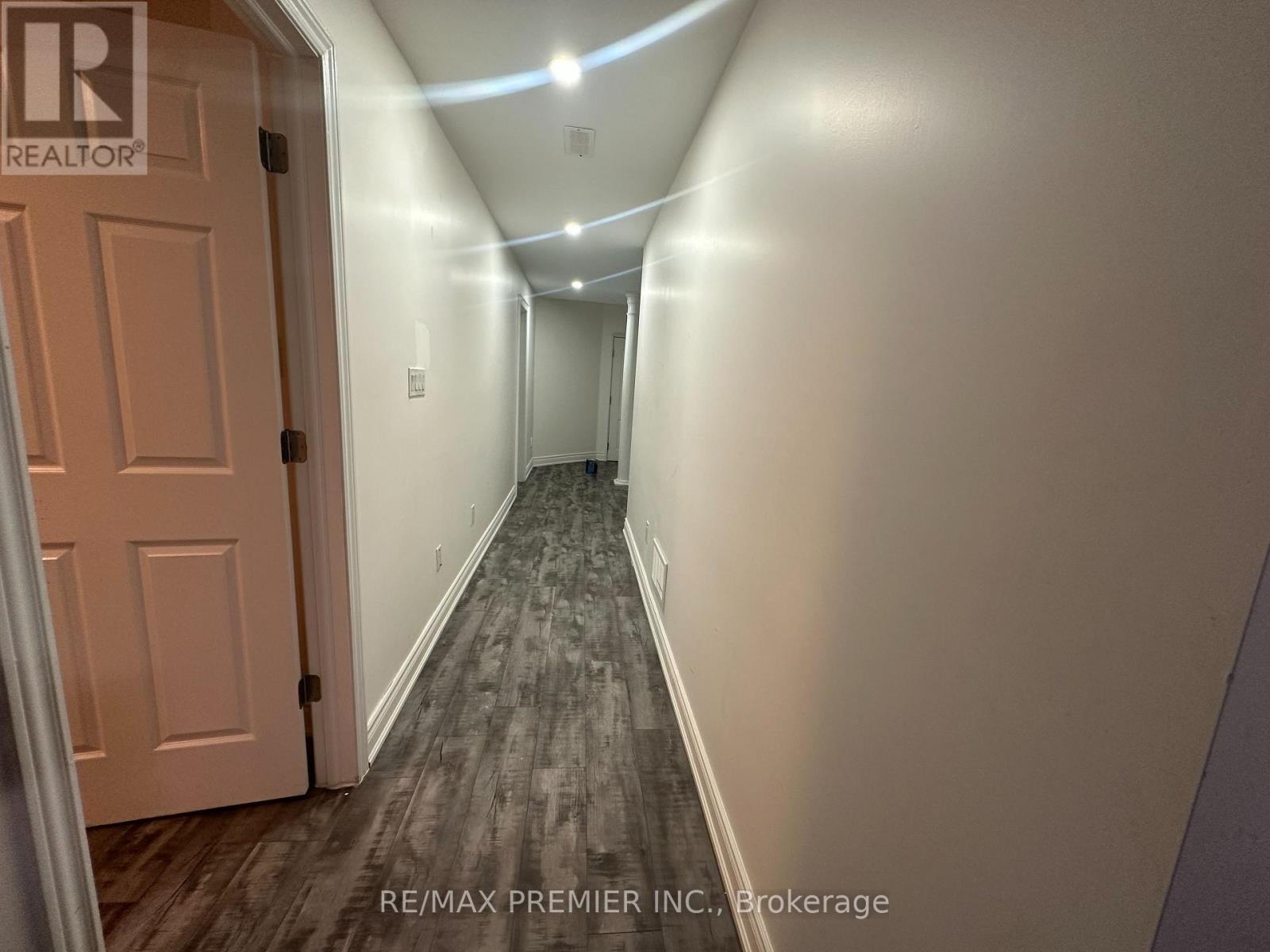 5244 Adobe Court, Mississauga, Ontario  L5M 0K8 - Photo 12 - W13417902