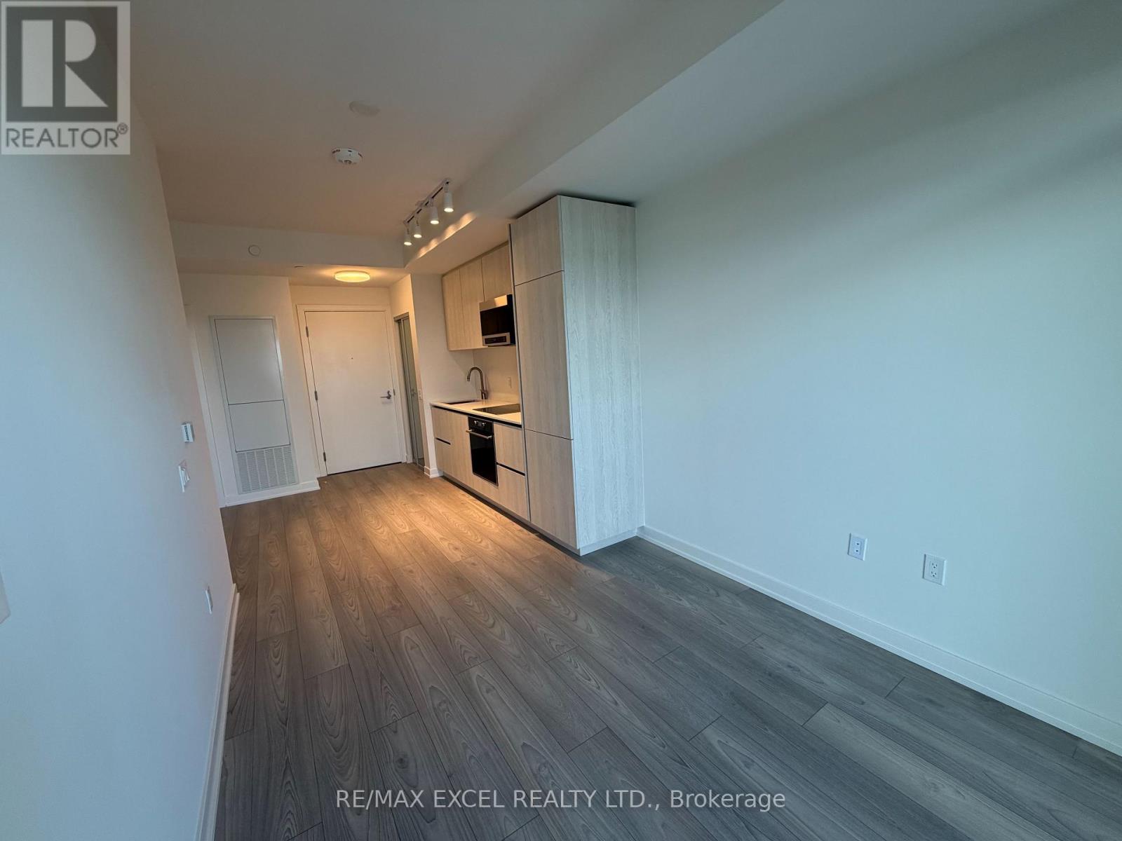 3506 - 110 Broadway Avenue, Toronto, Ontario  M4P 1V7 - Photo 4 - C13441588
