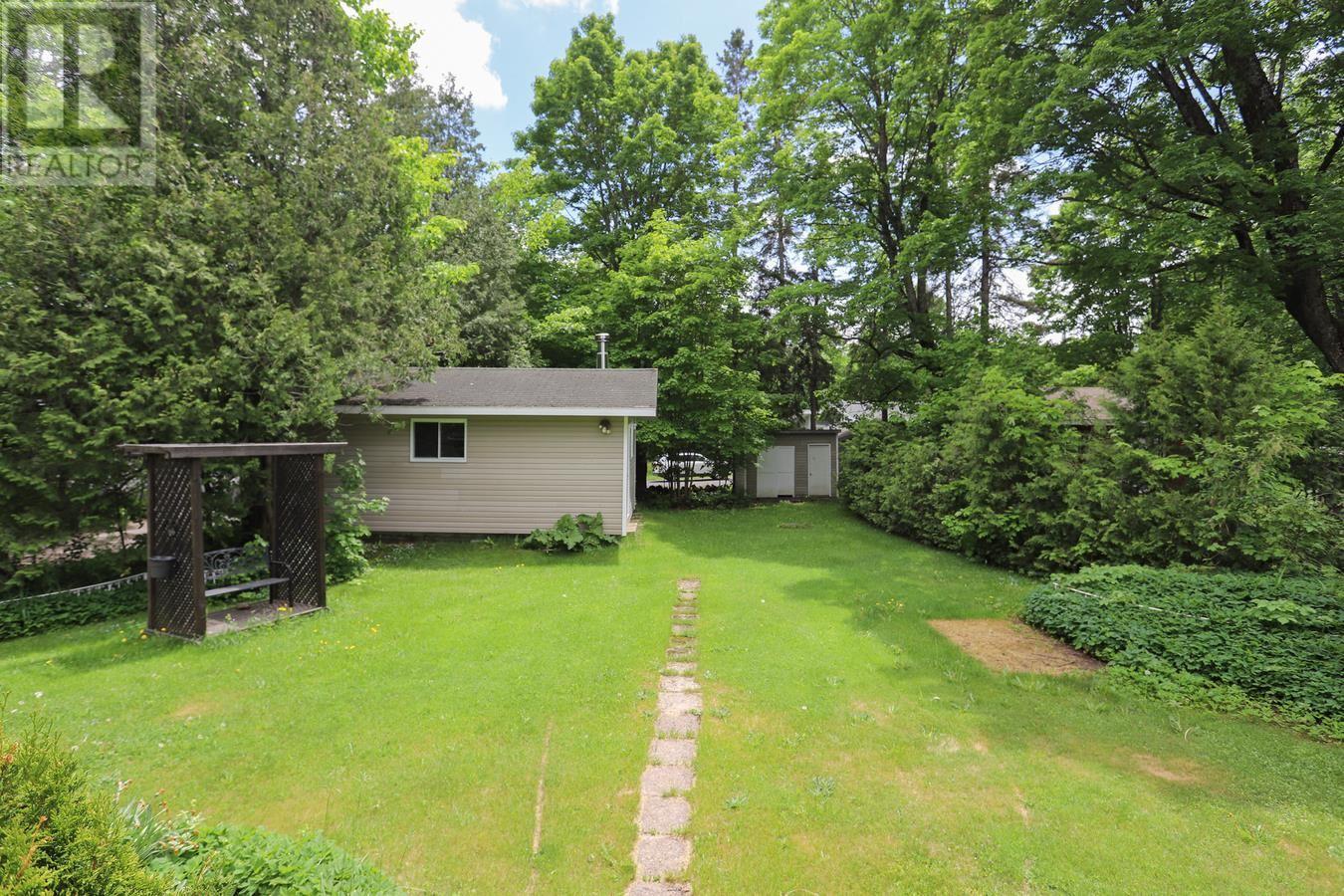 915 Fourth Lin E, Sault Ste. Marie, Ontario P6A 6J8 - Photo 7 - SM261450