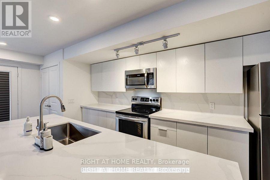 121 - 3062 Sixth Line, Oakville, Ontario  L6M 4J9 - Photo 22 - W13444764