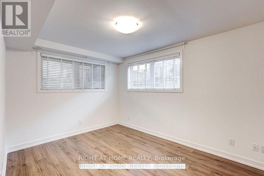 121 - 3062 Sixth Line, Oakville, Ontario  L6M 4J9 - Photo 25 - W13444764