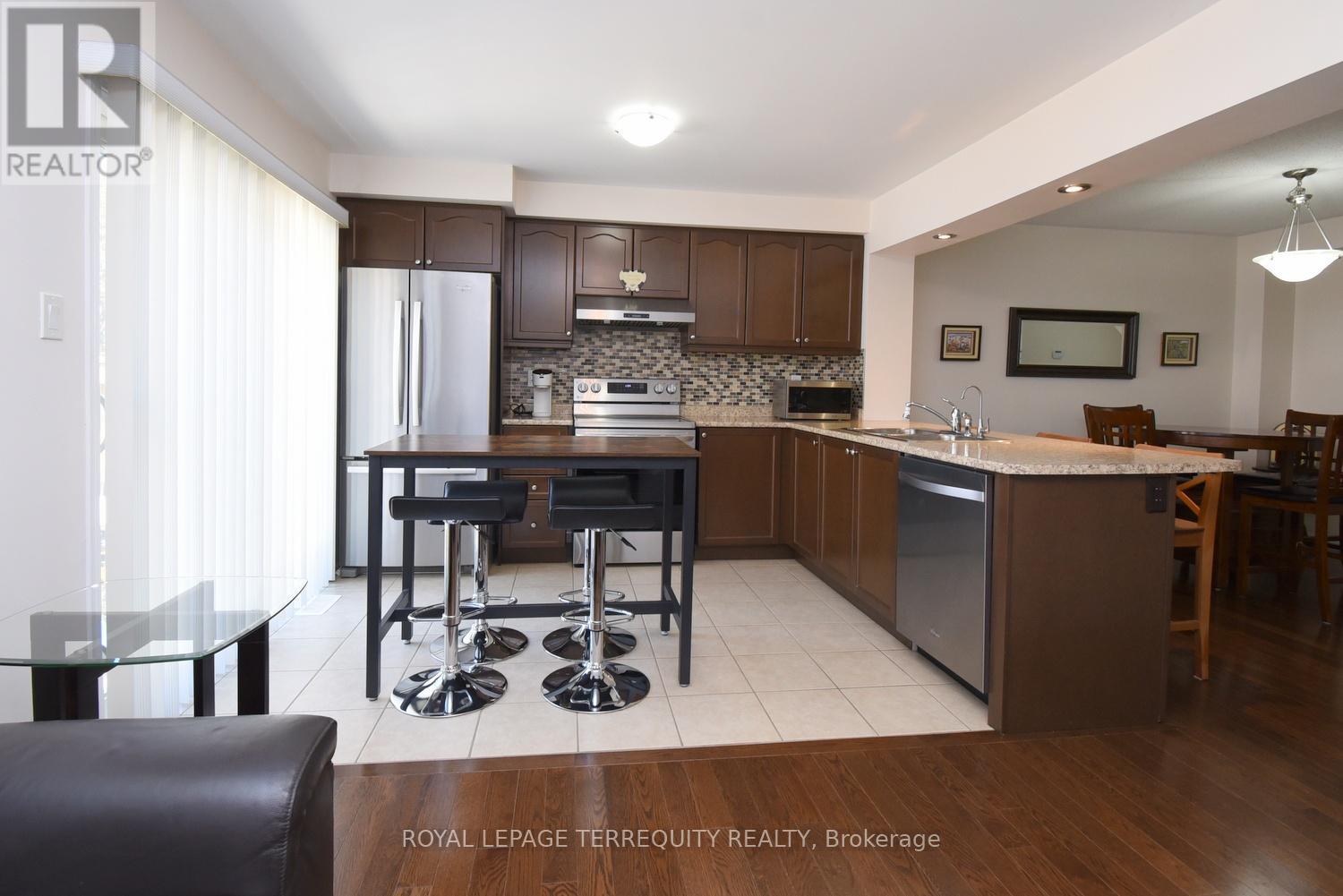 110 Gleave Terrace, Milton, Ontario  L9T 7B6 - Photo 17 - W13444896