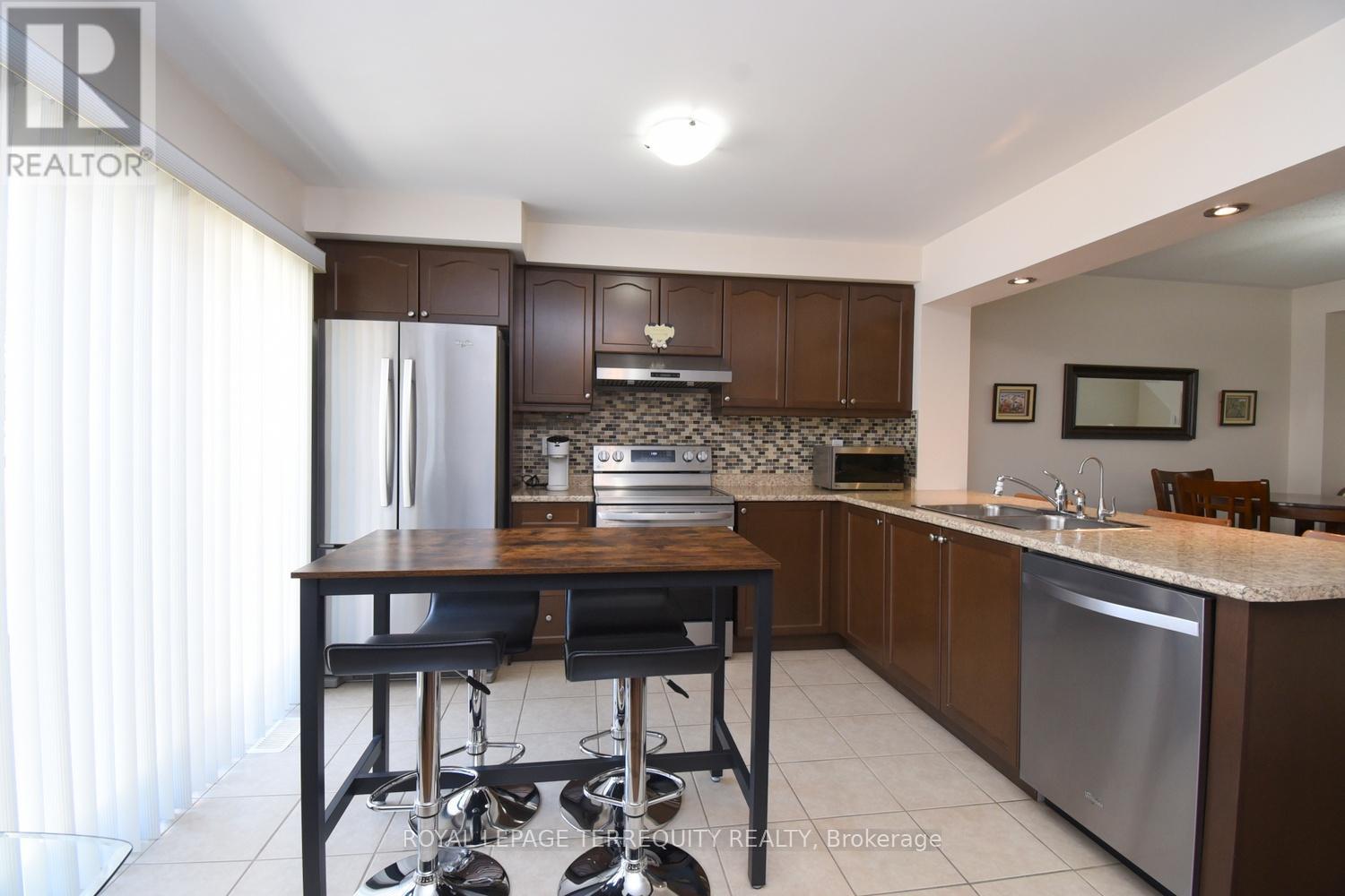 110 Gleave Terrace, Milton, Ontario  L9T 7B6 - Photo 18 - W13444896