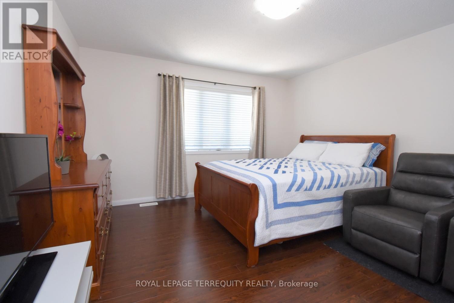 110 Gleave Terrace, Milton, Ontario  L9T 7B6 - Photo 27 - W13444896