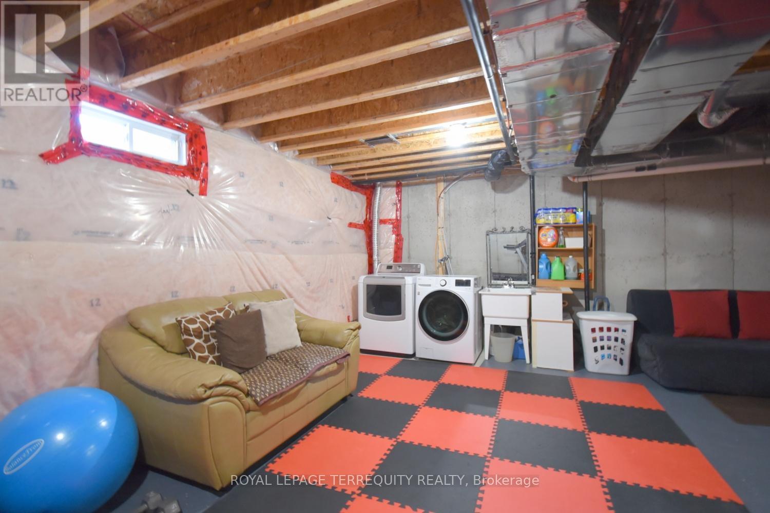 110 Gleave Terrace, Milton, Ontario  L9T 7B6 - Photo 39 - W13444896