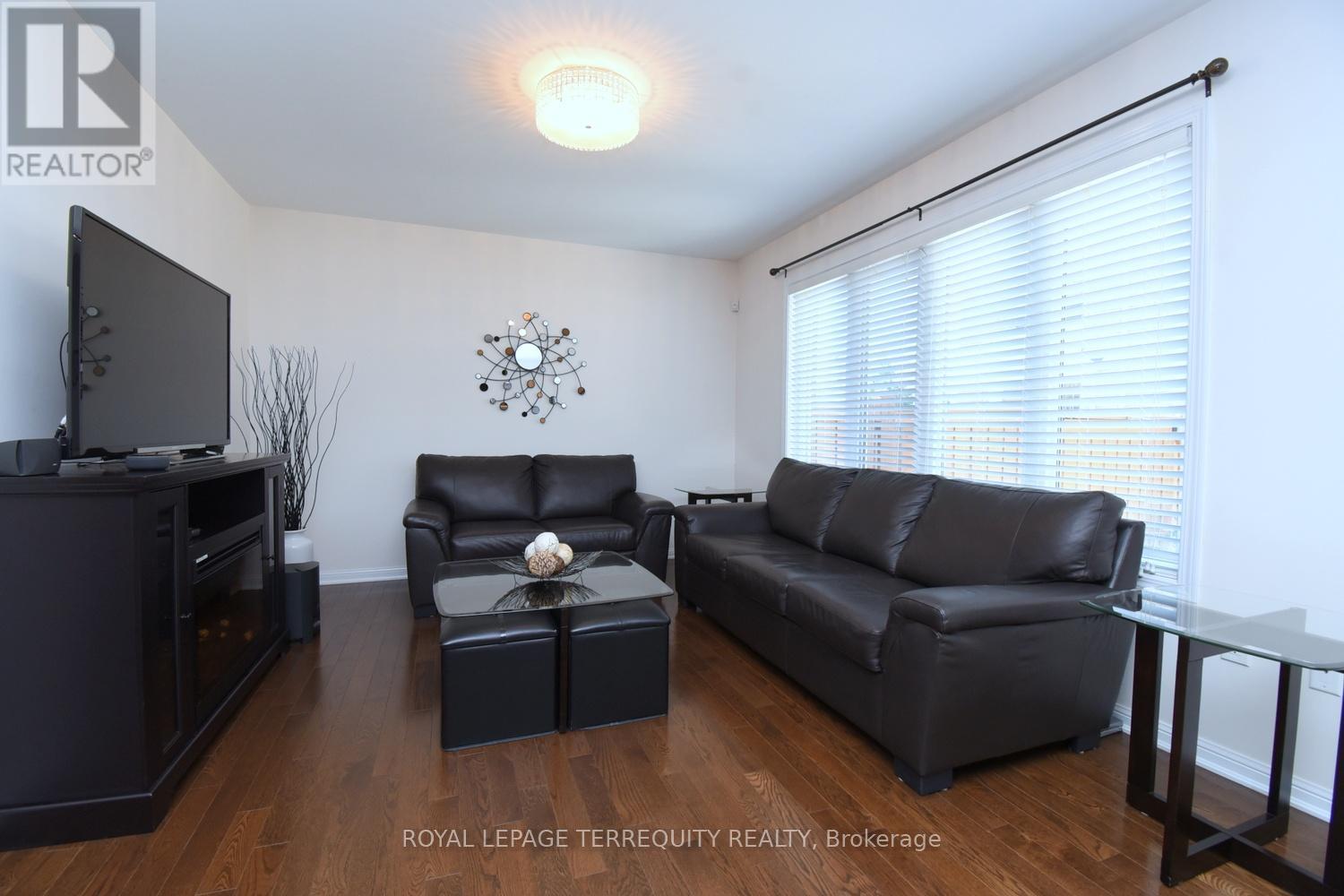 110 Gleave Terrace, Milton, Ontario  L9T 7B6 - Photo 8 - W13444896
