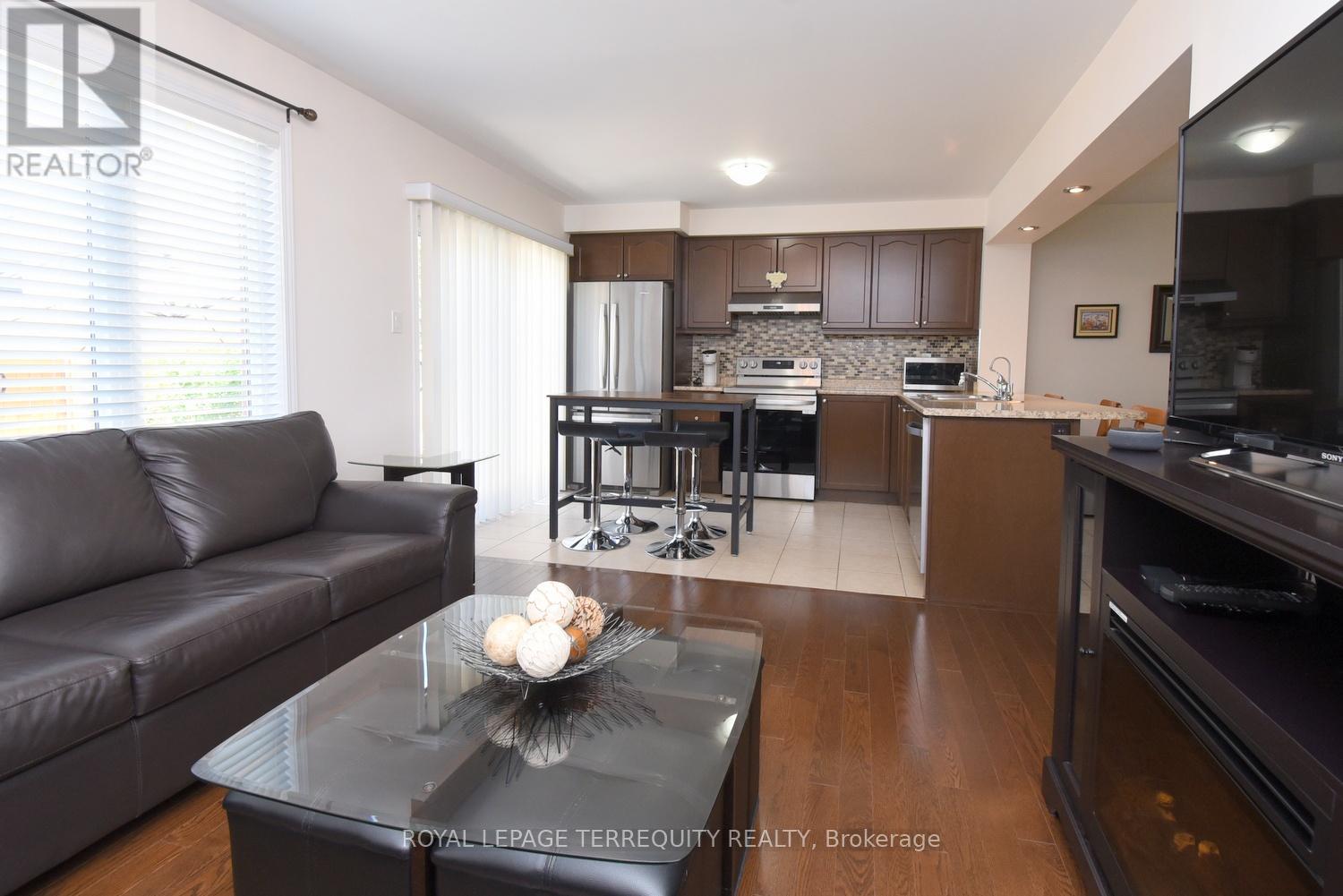 110 Gleave Terrace, Milton, Ontario  L9T 7B6 - Photo 9 - W13444896