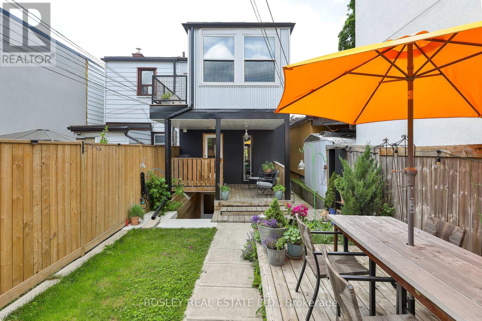 121 Blackthorn Avenue, Toronto, Ontario  M6N 3H4 - Photo 48 - W13444918