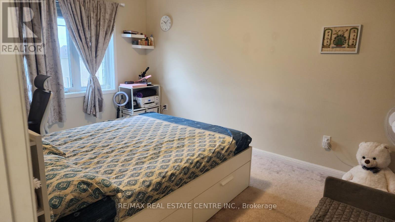 221 Slingsby Landing, Milton, Ontario  L9T 8N5 - Photo 12 - W13444942