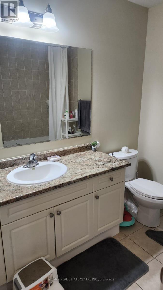 221 Slingsby Landing, Milton, Ontario  L9T 8N5 - Photo 13 - W13444942