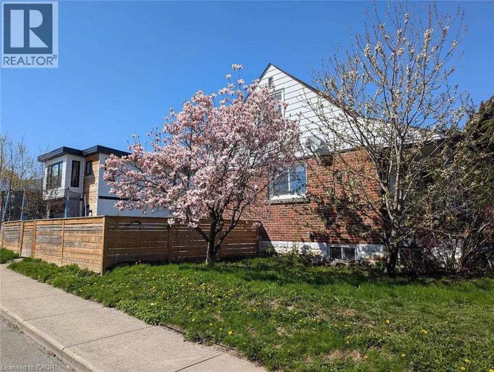 182 Erindale Avenue, Hamilton, Ontario  L8K 4R4 - Photo 37 - 40838374