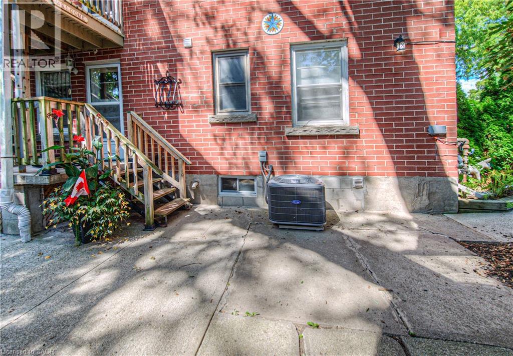 2432 First Street Unit# 2, Burlington, Ontario  L7R 1C6 - Photo 24 - 40838620