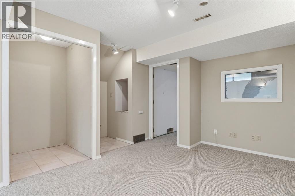 298 Costa Mesa Close NE, Calgary, Alberta  T1Y 6W7 - Photo 30 - A2320260