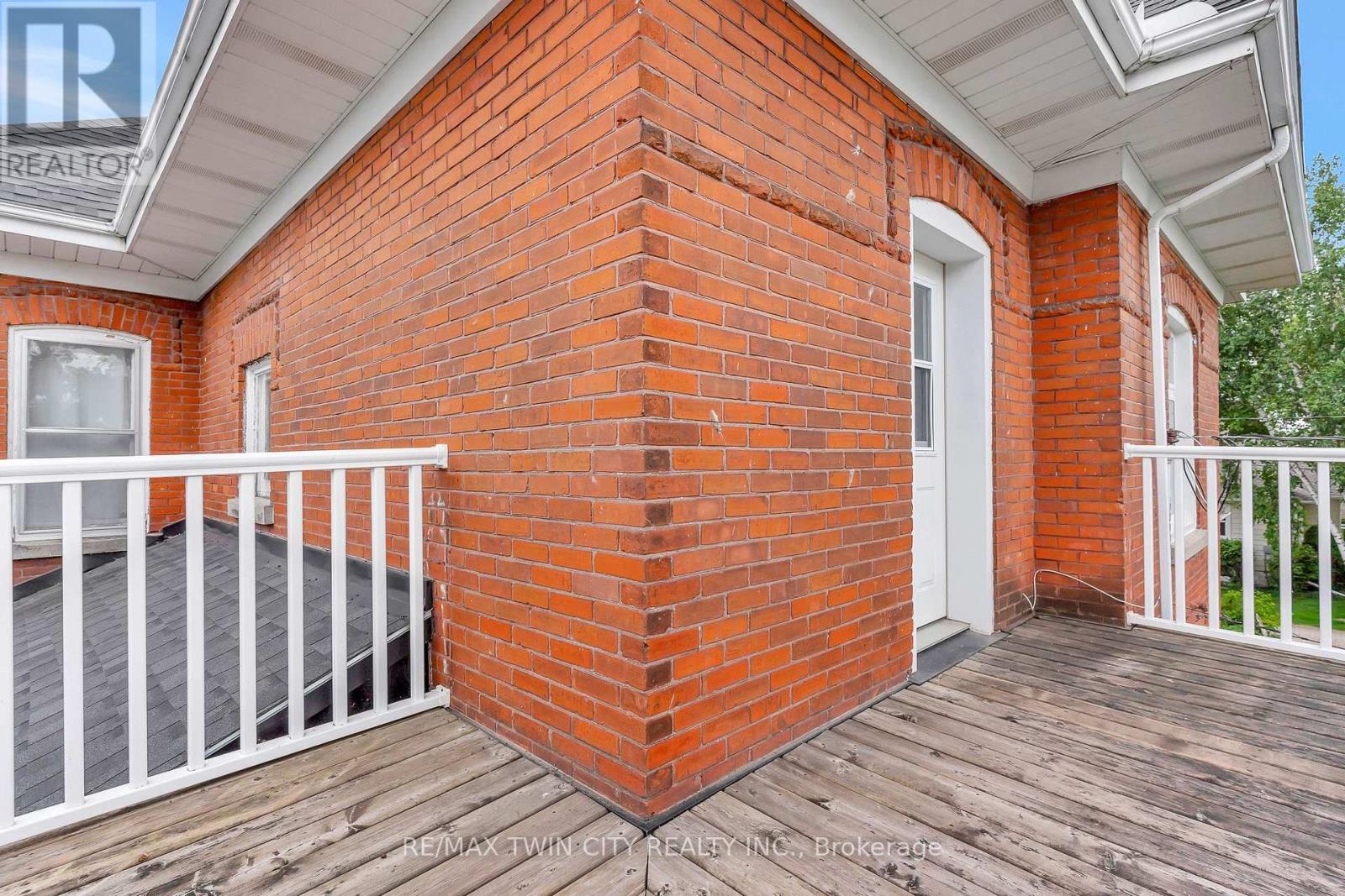 199 Ellen Street, North Perth, Ontario  N0G 1B0 - Photo 37 - X13444690